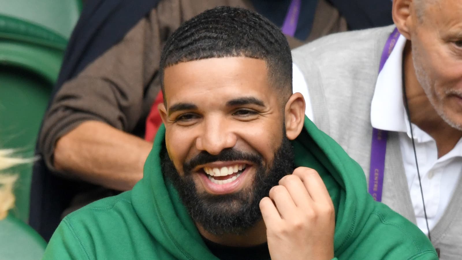 Drake S God S Plan Video Shows Him Giving Away 1 Million In Cash - drake gods plan roblox id code youtube