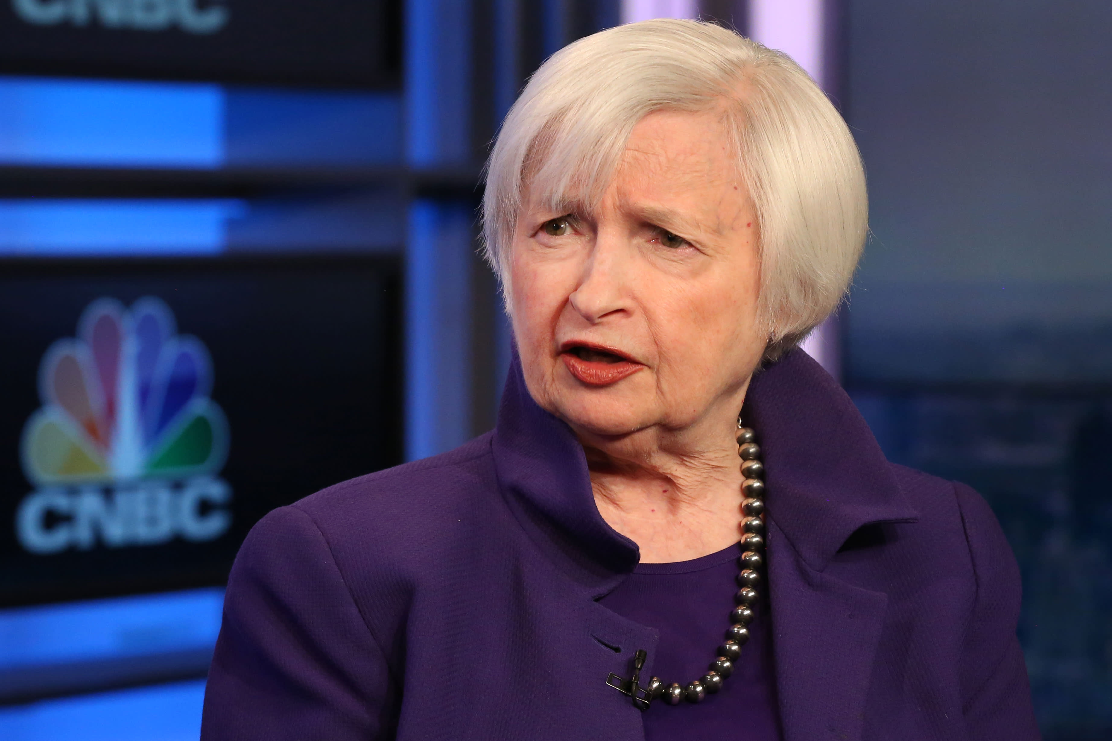 Treasury Minister Janet Yellen pushes for big stimulus, sees greater risk of not doing enough