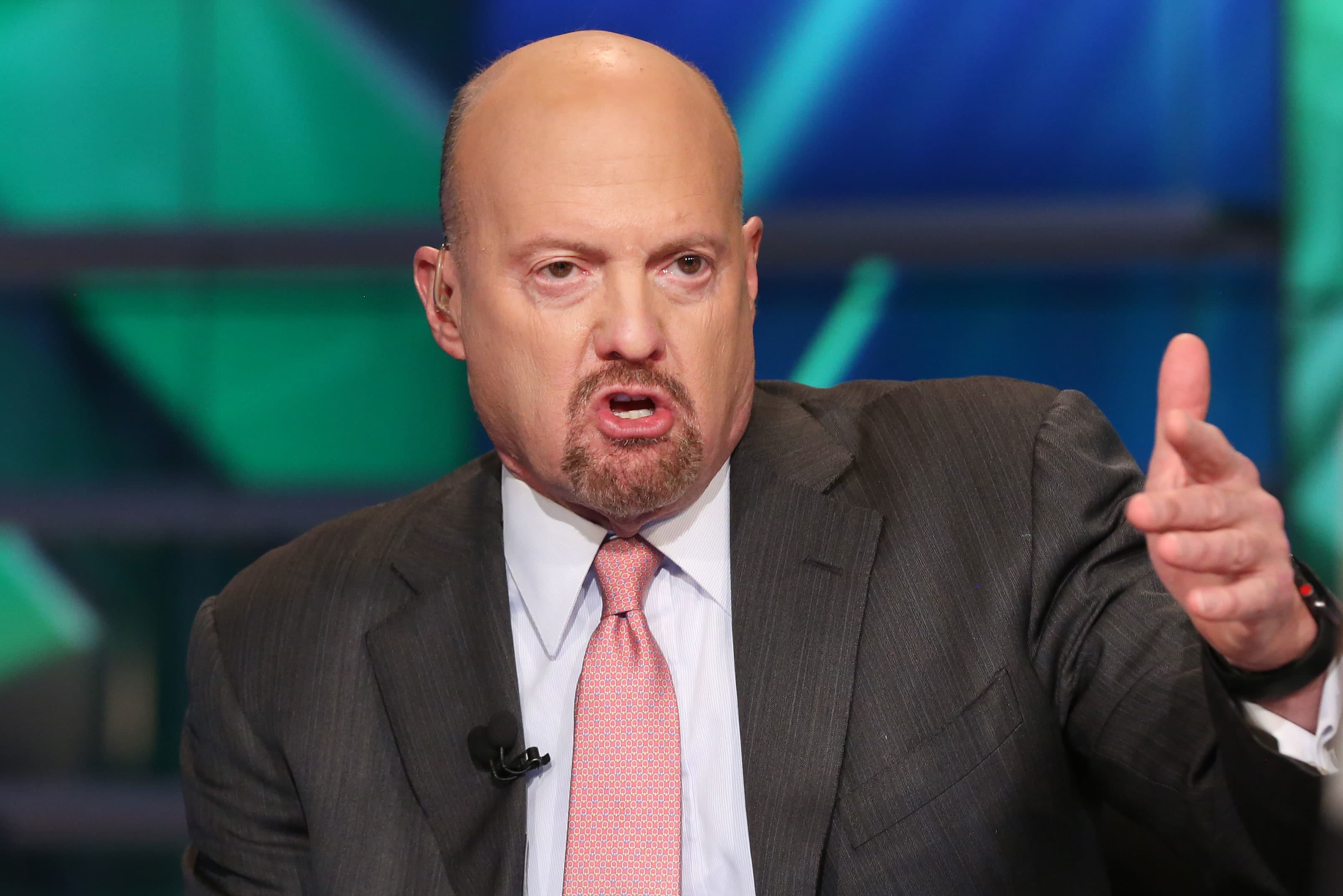 Cramer: 'Black Swan' of Trump refusing to leave White House looks less likely, reassuring markets