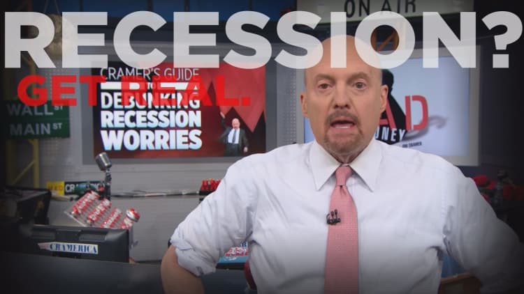 Cramer Remix: I'm worried about a lot of things, but a recession isn't one of them