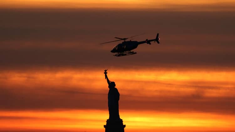 American Airlines, Blade partner to give luxury fliers helicopter rides to the airport