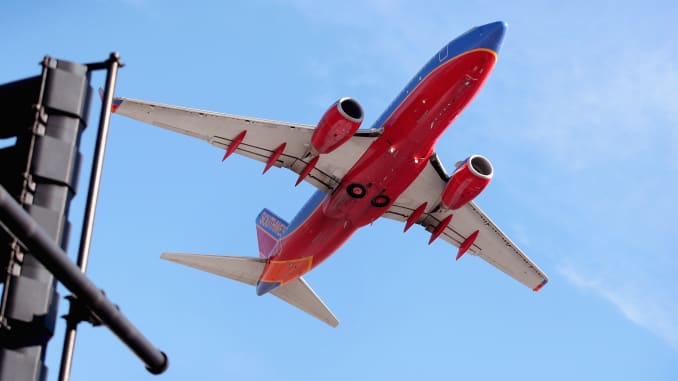 A Southwest Airlines jet leaves Midway Airport on January 25, 2018 in Chicago, Illinois.