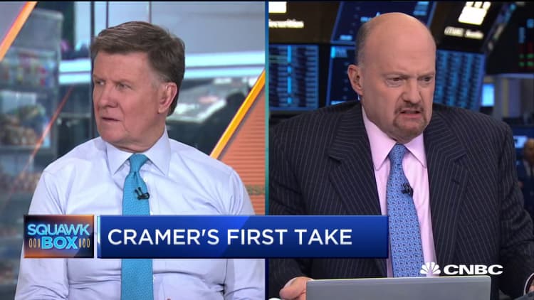 Cramer: Elon Musk should be removed from Tesla as CEO for attacking the SEC
