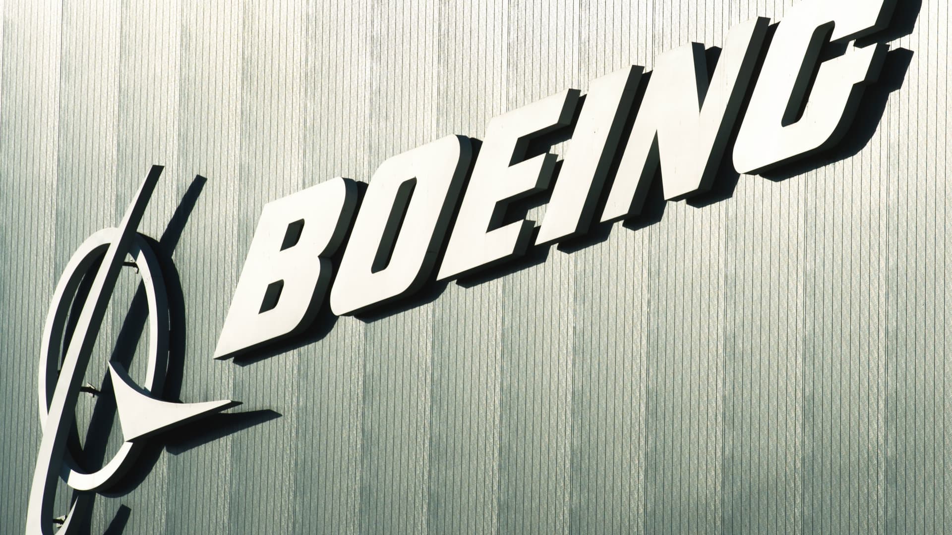Investing Club: How we view our Boeing position after the tragic plane crash in China