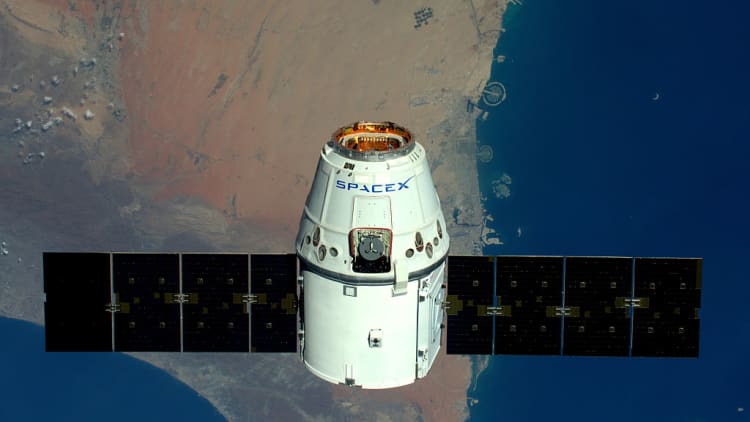 SpaceX set for key test of Crew Dragon capsule
