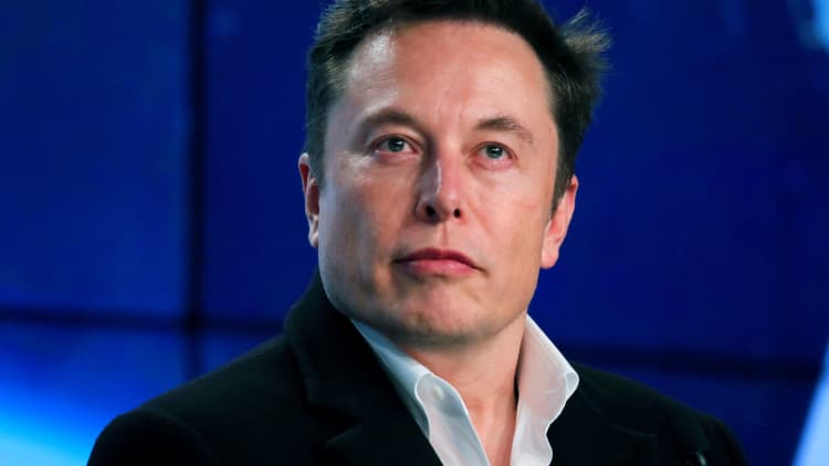 How the SEC's court battle with Elon Musk might affect Tesla stock