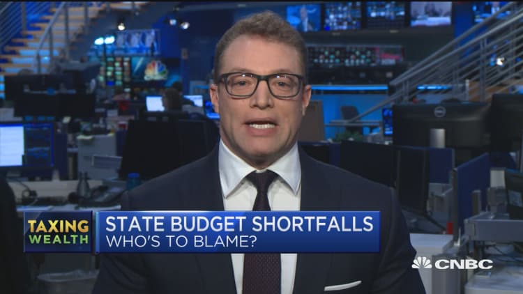 Budget shortfalls weigh on high-tax states