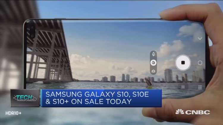 Samsung Galaxy S10, S10e and S10+ on sale today