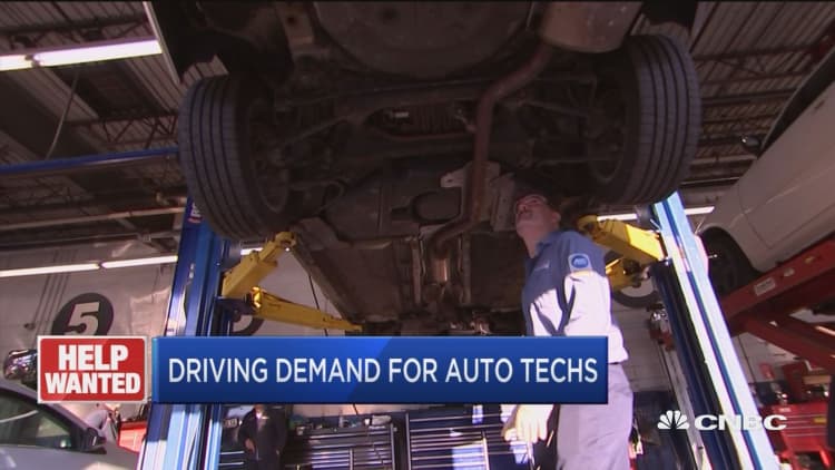 Here's why 46,000 auto repair technicians will be needed by 2026