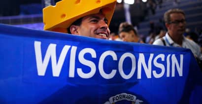 Democrats, with eye on Wisconsin, pick Milwaukee for 2020 convention