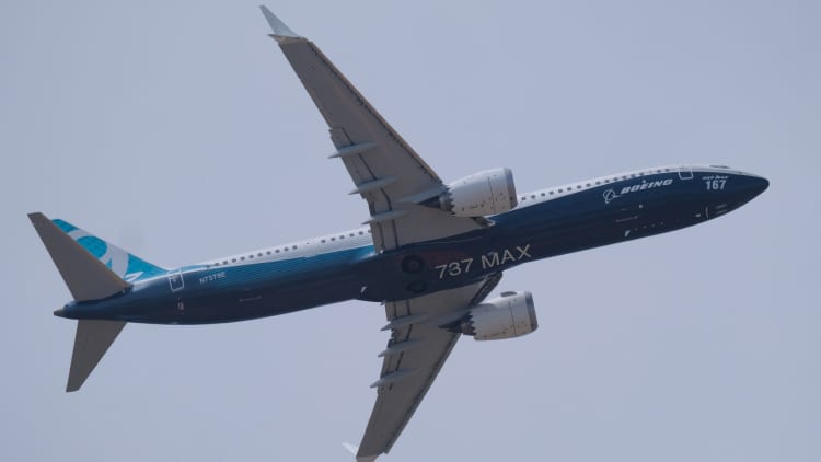 More airlines, countries ground Boeing 737 MAX 8 plane despite FAA saying it's safe to fly