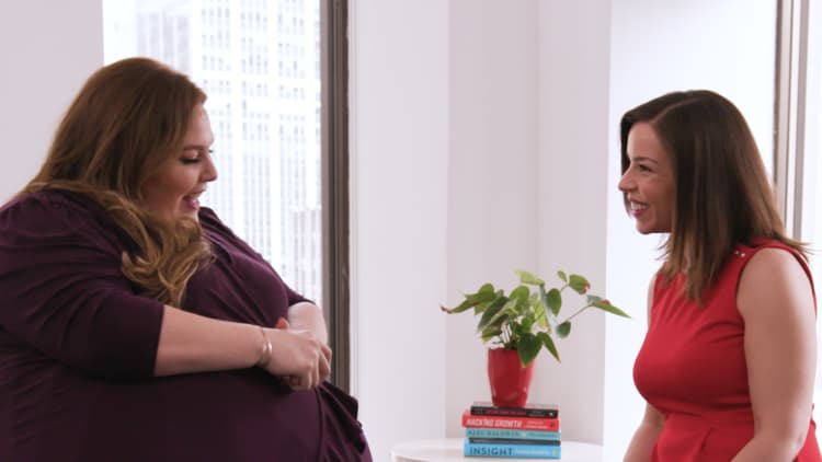 'This Is Us' star Chrissy Metz on being broke, practicing a Warren Buffett mentality and shopping at Costco