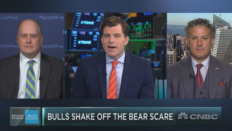 Bulls shake off bear scare