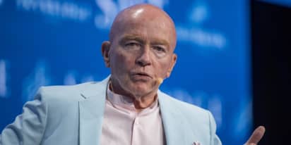 Moody's downgrade of India's outlook is 'erroneous,' Mark Mobius says