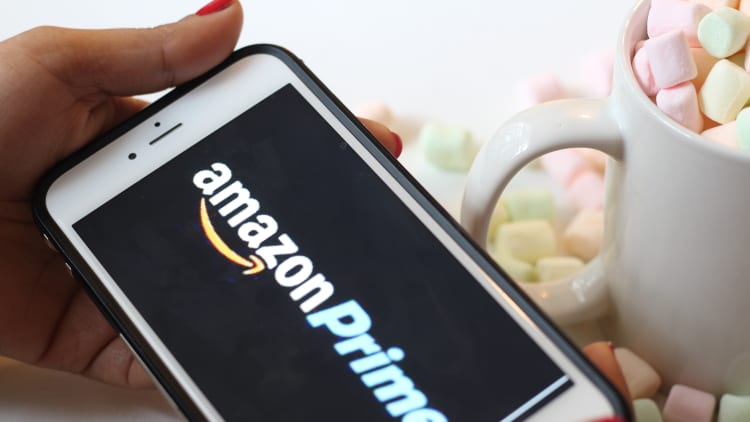 Amazon is betting one-day shipping will bring in more shoppers, says equities researcher