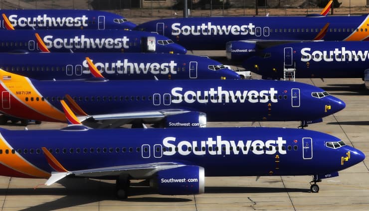 GP: Southwest Parks Grounded Boeing 737 MAX Planes At Remote California Airport 1
