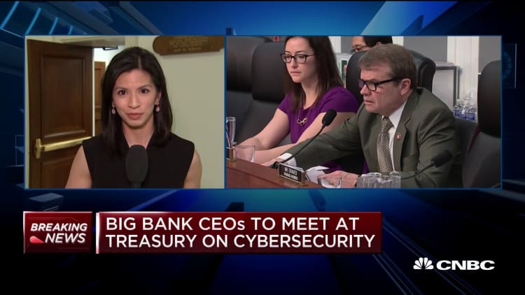 Big bank CEOs to meet with Treasury Sec. Munchin to discuss cybersecurity