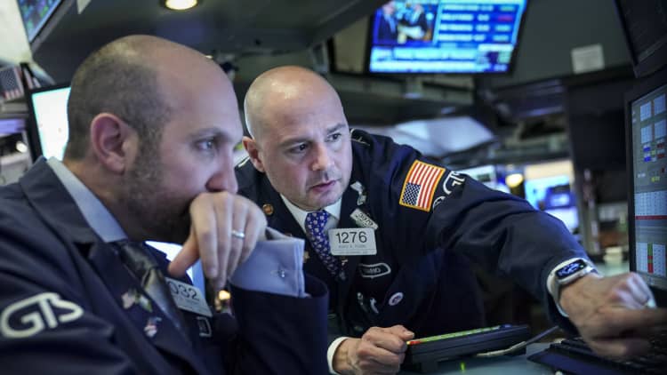 Markets point to a slightly higher open ahead of earnings