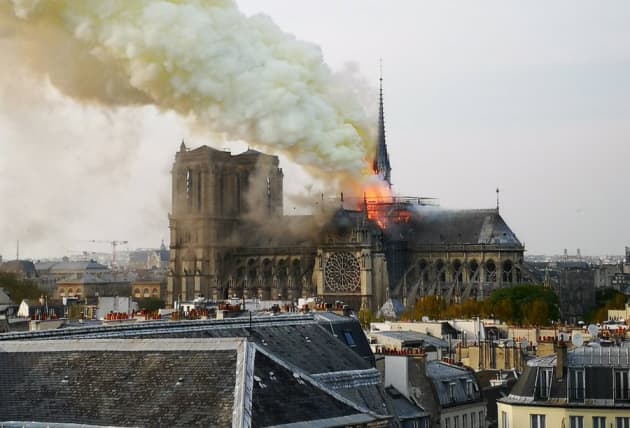 H/O: Notre Dame Cathedral fire