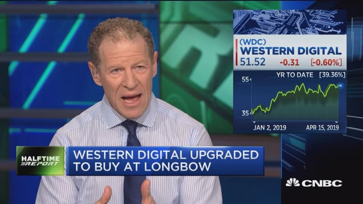 Western Digital upgraded to buy at Longbow