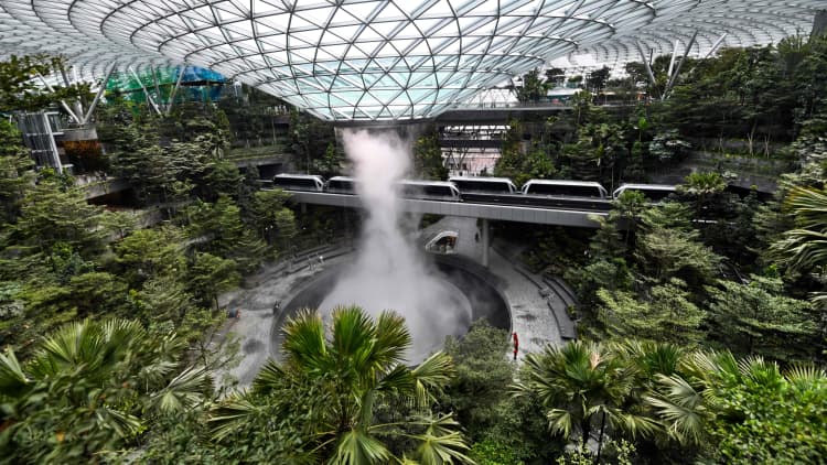 Changi Airport T1 open-air car park to close by December - TODAY