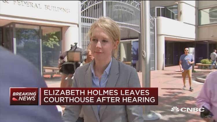 Theranos Founder Elizabeth Holmes leaves courthouse after hearing
