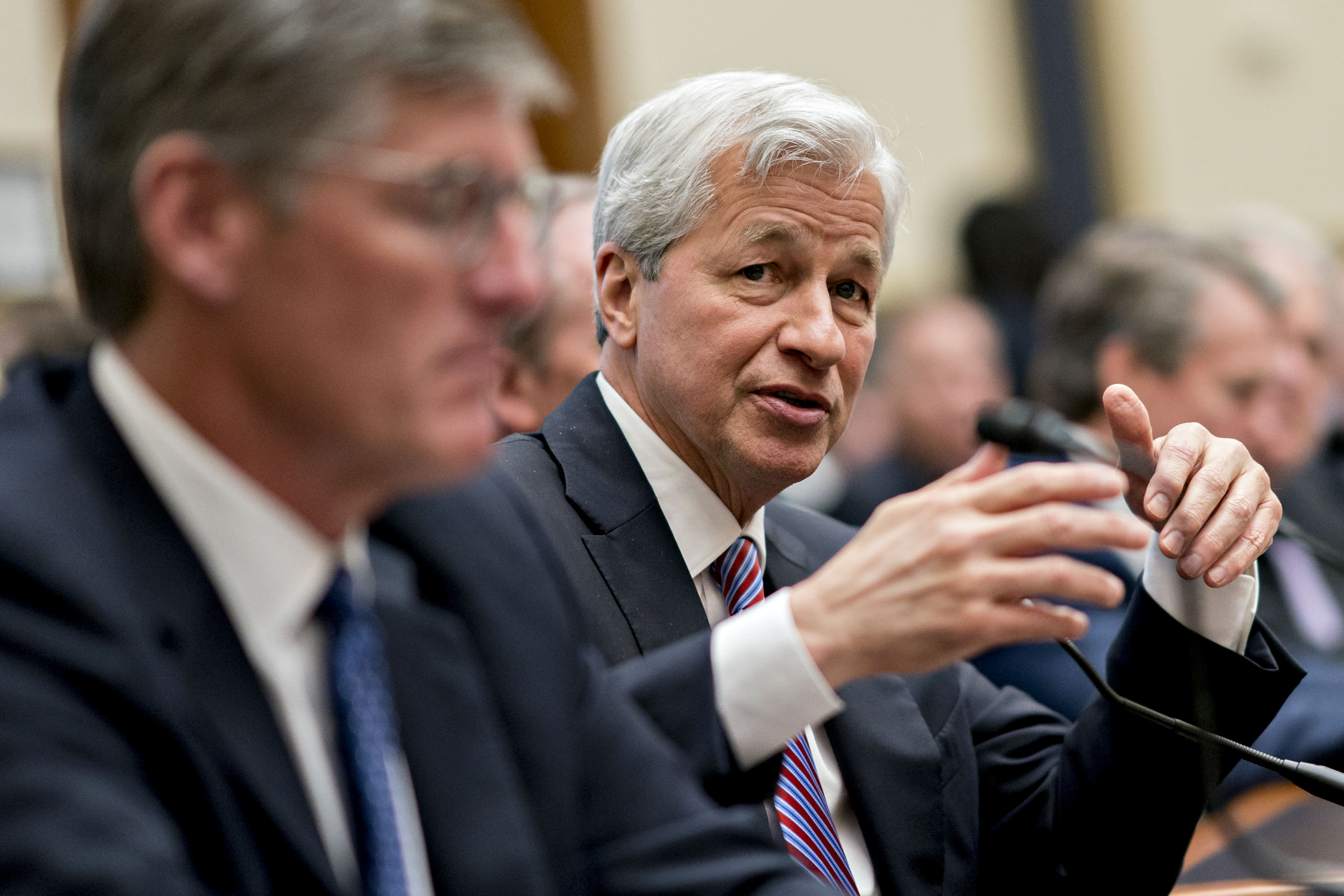 Here’s what investors should focus on when JPMorgan and Citigroup start bank gains on Friday