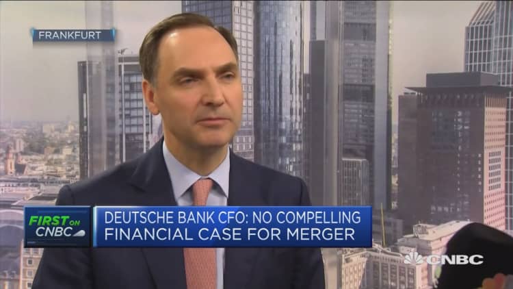 No compelling financial case for merger with Commerzbank, Deutsche Bank CFO says