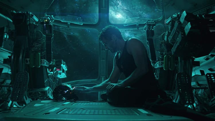 Disney beats on top and bottom, announces 'Avengers: Endgame' streaming date