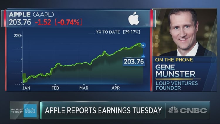 Tech investor Gene Munster calls Apple undervalued ahead of earnings
