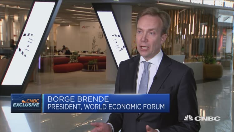 WEF president: US and China 'pretty close' to a trade breakthrough