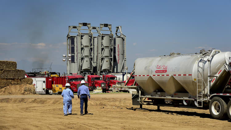 How Anadarko, Occidental, Chevron stocks are reacting to the merger talks