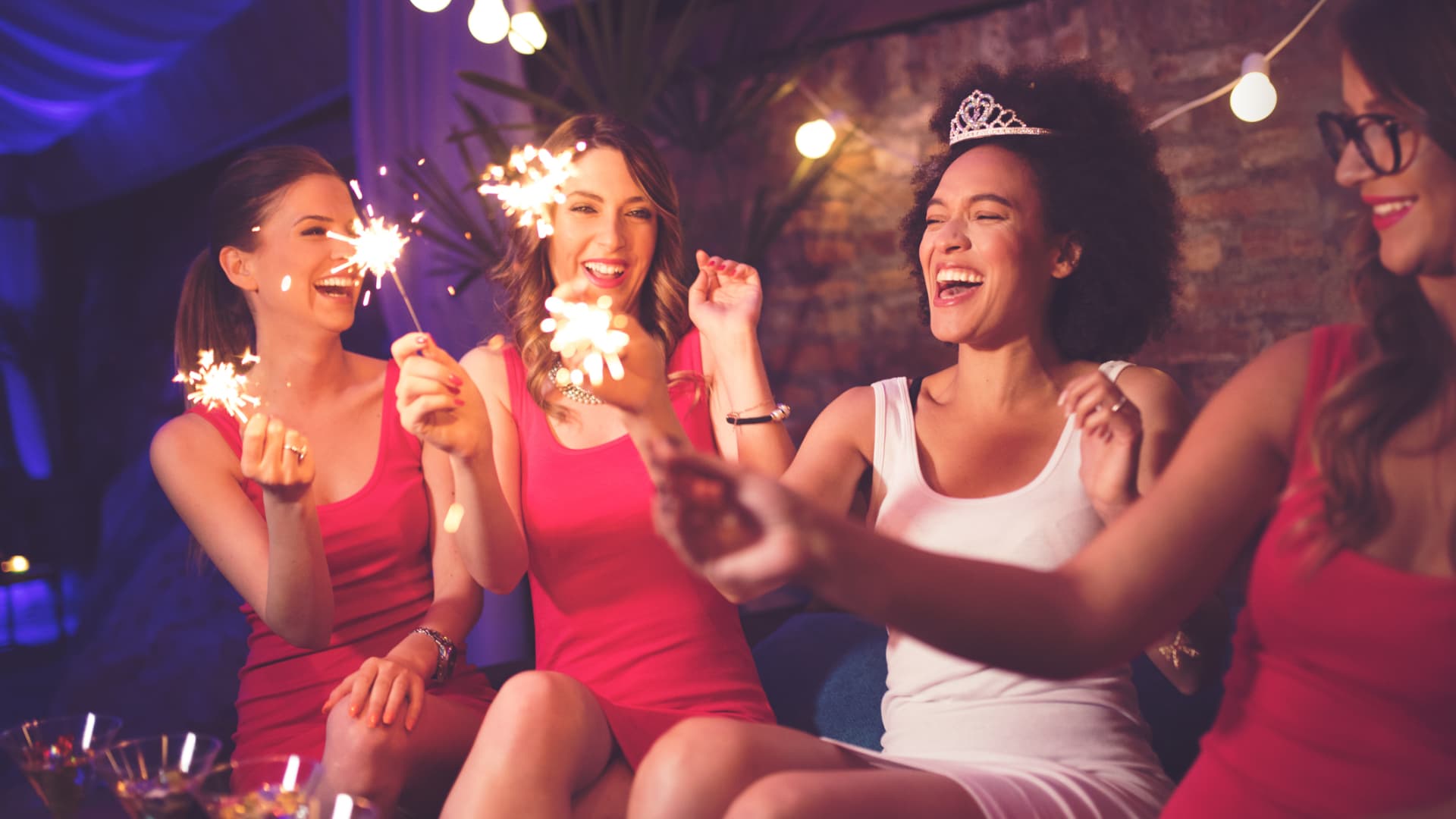 In the U.S., the average cost to attend at bachelorette party is $537. 