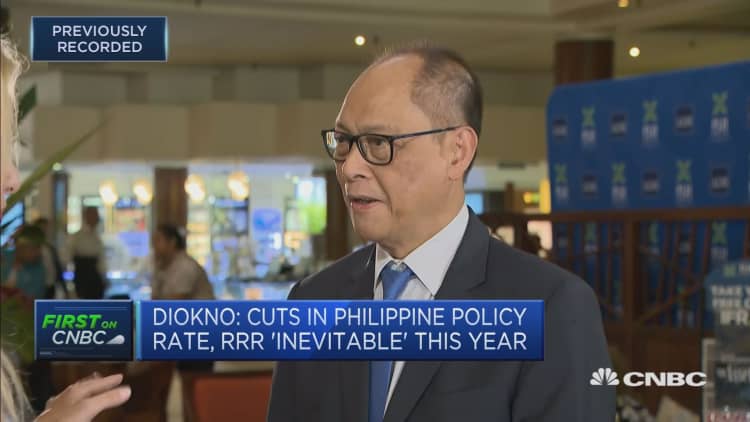 Philippines central bank governor wants to cut RRR rates
