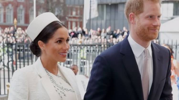 Prince Harry and Meghan Markle welcome their first child