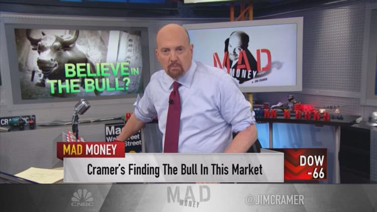 Cramer: Trump's tariff threat sent investors running to domestic stocks Monday — that's a good sign