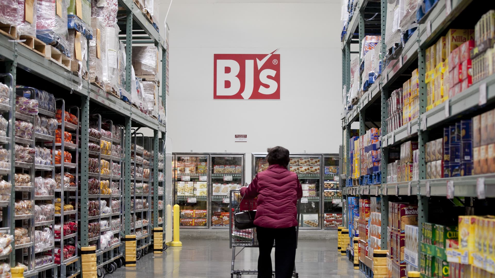 Stocks making the biggest moves midday: Cisco, BJ’s Wholesale, Bed Bath & Beyond, Kohl’s and more