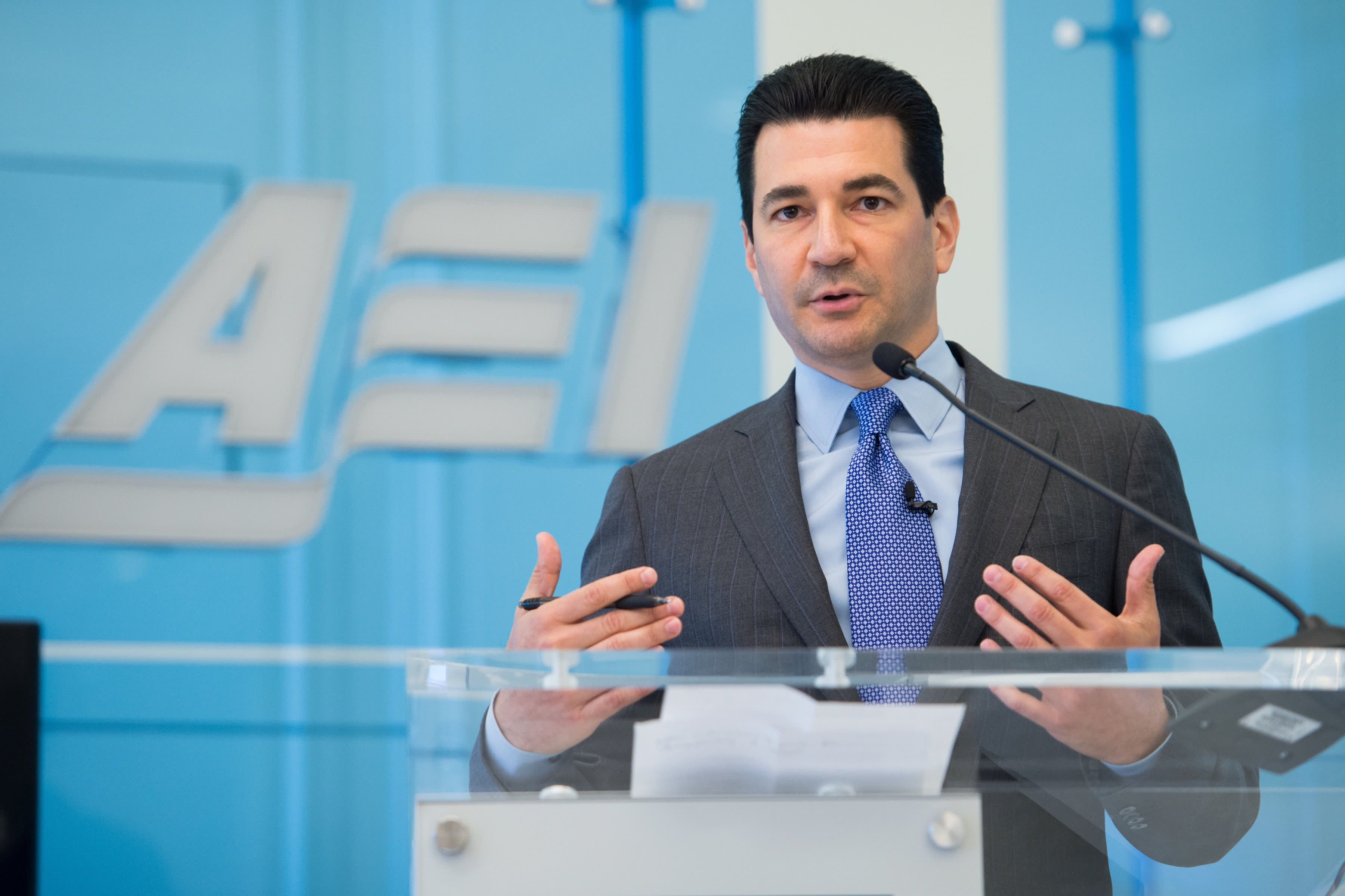 The South African variant of Covid appears to “avoid” antibody drugs, says Dr. Scott Gottlieb