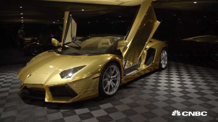 This L.A. mansion comes with a gold-plated Lamborghini