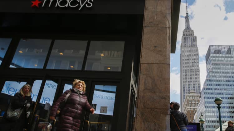 Macy's first quarter earnings beat analysts' expectations
