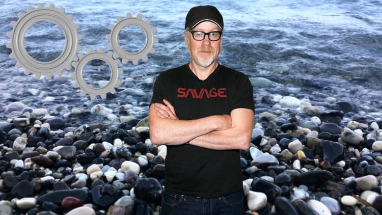 Mythbusters' Adam Savage: This is why a gap year before college works