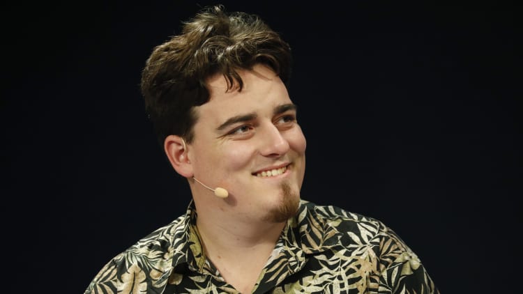 Anduril's Palmer Luckey on the outlook for tech and Facebook's ad boycott