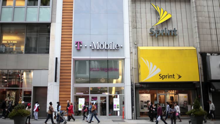 DOJ is in active talks with T-Mobile and Sprint over merger: Sources