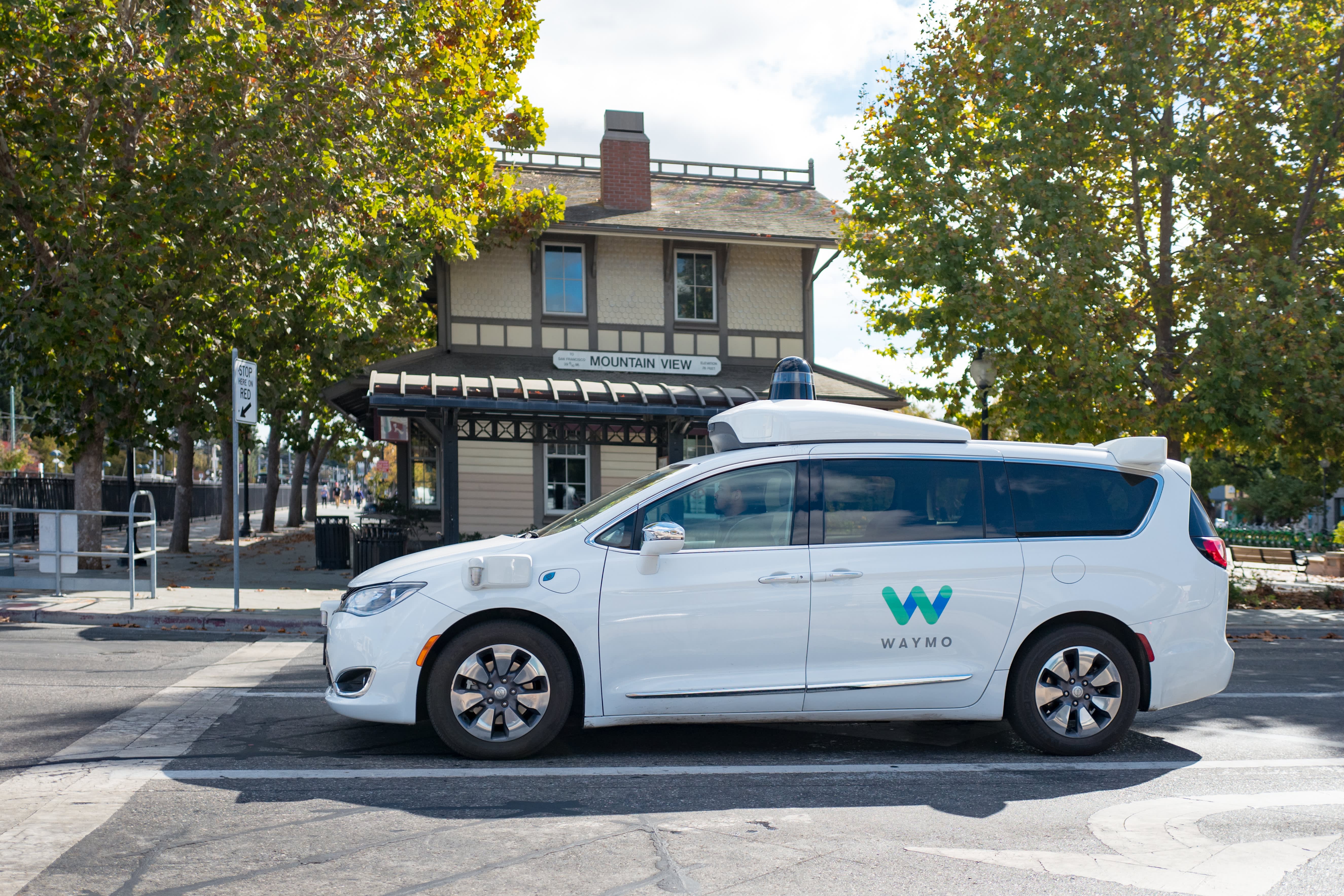 Google sibling company Waymo announced Wednesday a $2.5 billion investment round, which will go toward advancing its autonomous driving technology and