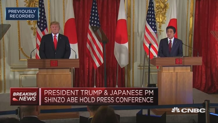 Japanese companies are making investments in US, Japan's PM says