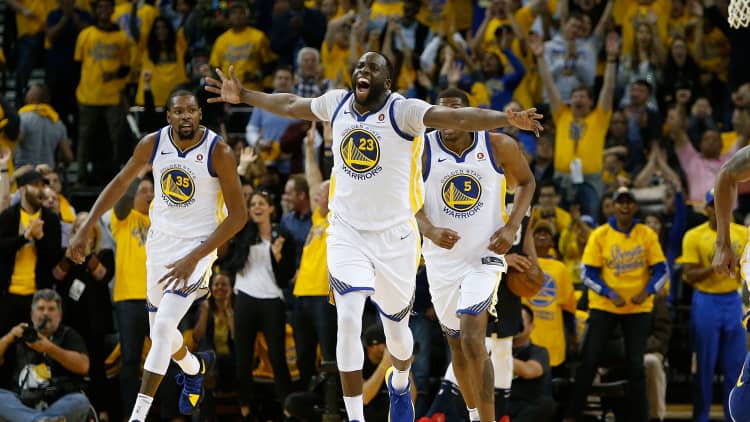 Golden State Warriors to play game in empty arena