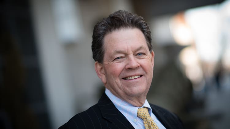 Art Laffer on negative rates and growing deficits