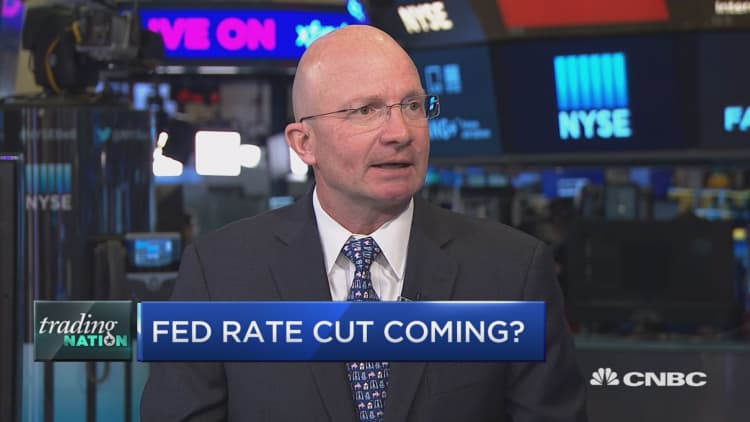 Wall Street bull Tony Dwyer predicts Fed will cut rates and spark a record market rally