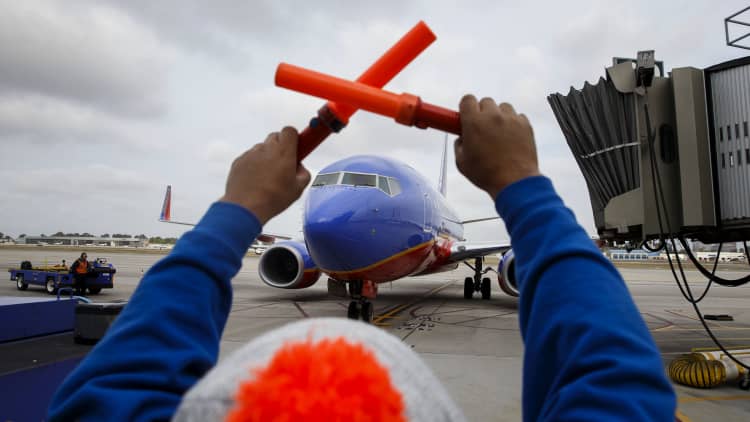 Southwest removes Boeing 737 Max from flight schedule through June 6