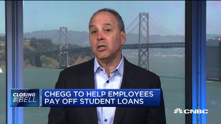 Chegg CEO Dan Rosensweig on plan to help pay off employees' student loans